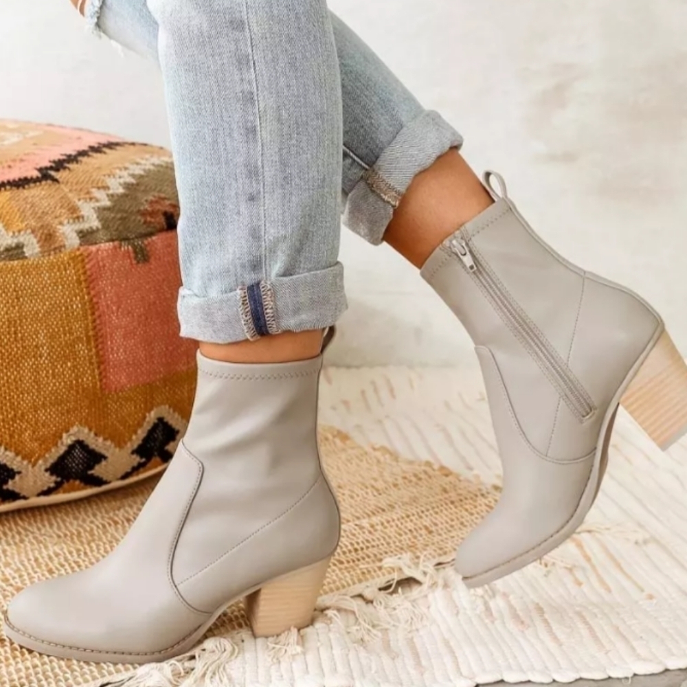 Women’s DV Dolce Vita Elaroo Ankle Booties Gray size 7 - Picture 14 of 14